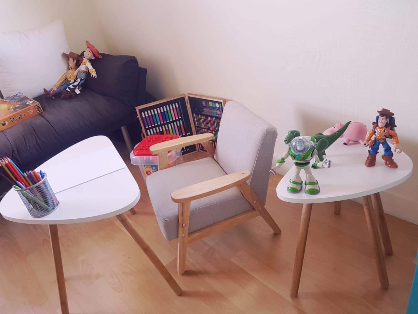 bureau pour adulte